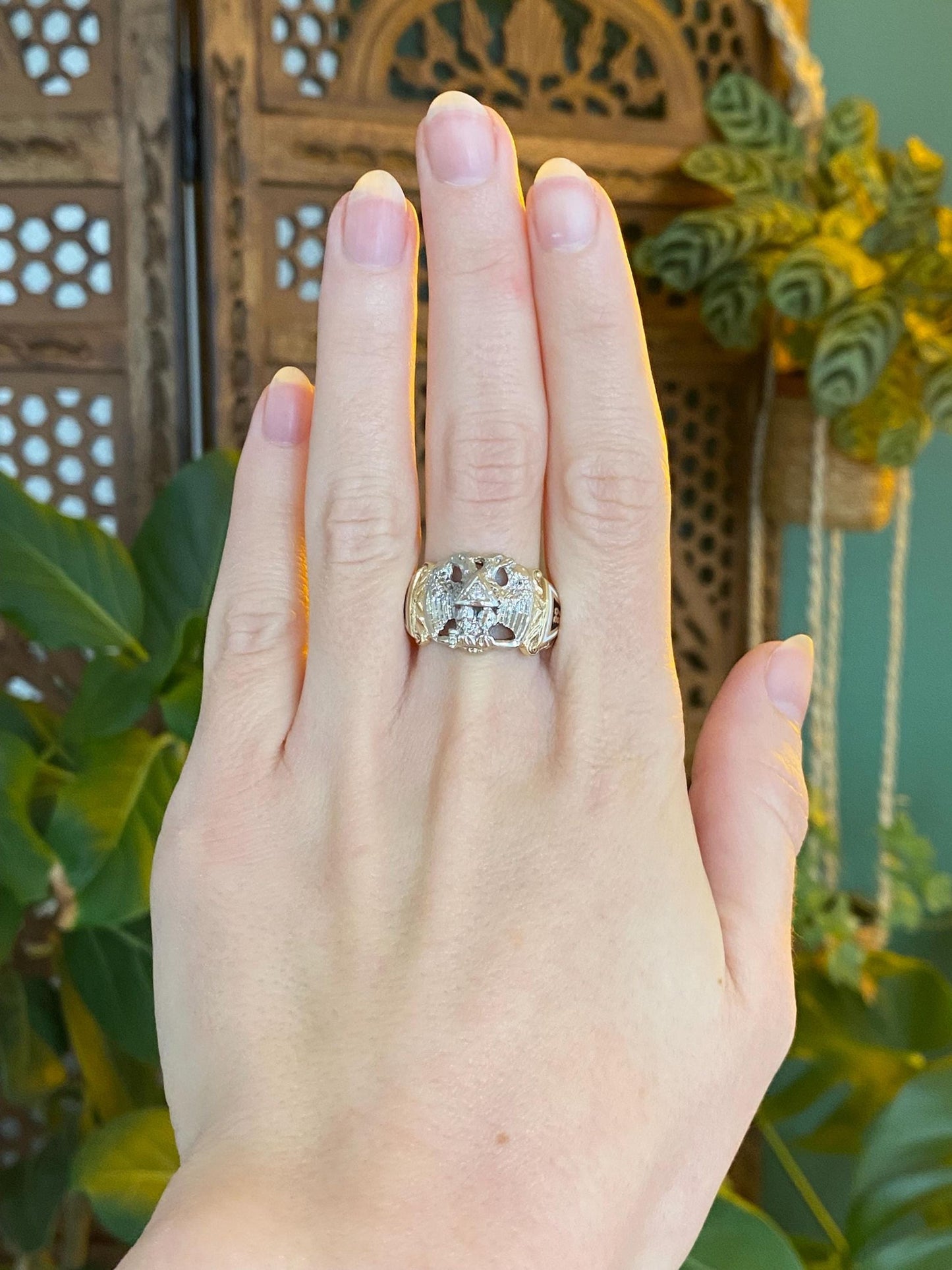 Vintage Solid 10k White & Yellow Gold Masion Diamond Enamel Double Eagle Ring Band - Size 9.25