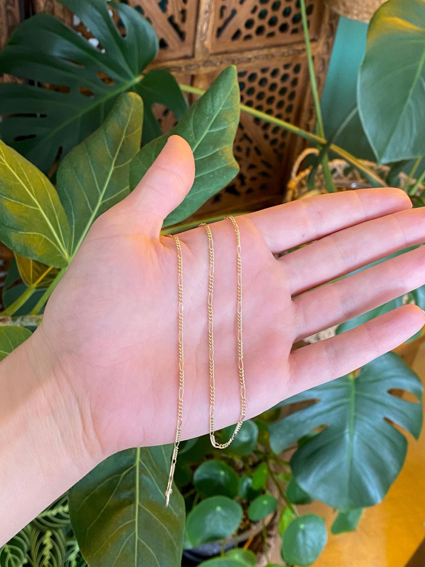 Vintage Solid 14k Yellow Gold Figaro Chain Necklace - 19 inches