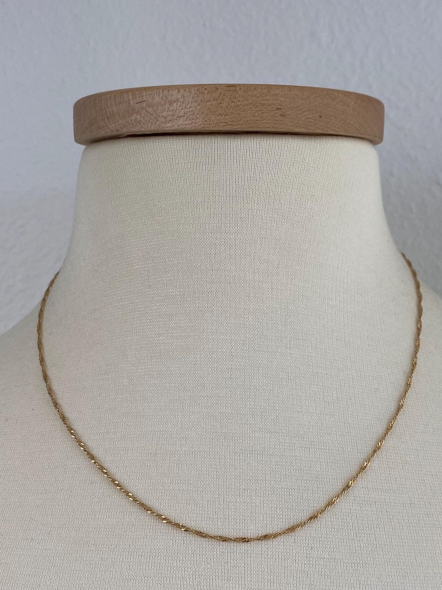 Vintage Solid 14k Yellow Gold Twist Chain Necklace -18.5 inches