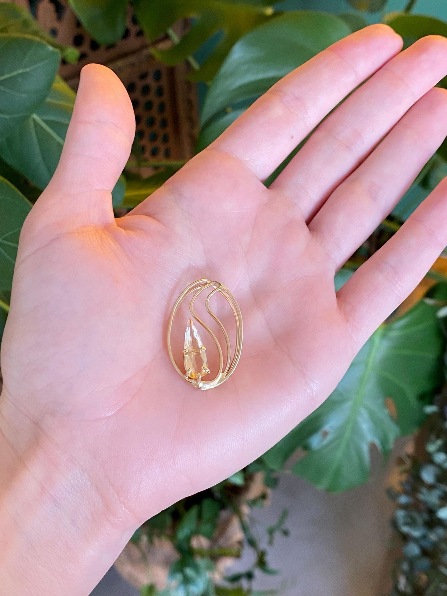 Vintage Solid 14k Yellow Gold Pale Orange Topaz Charm