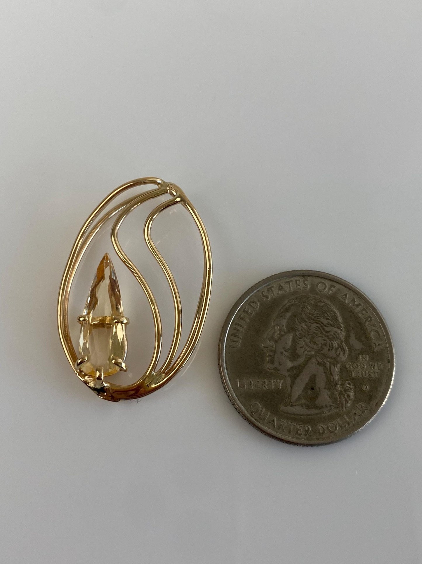 Vintage Solid 14k Yellow Gold Pale Orange Topaz Charm