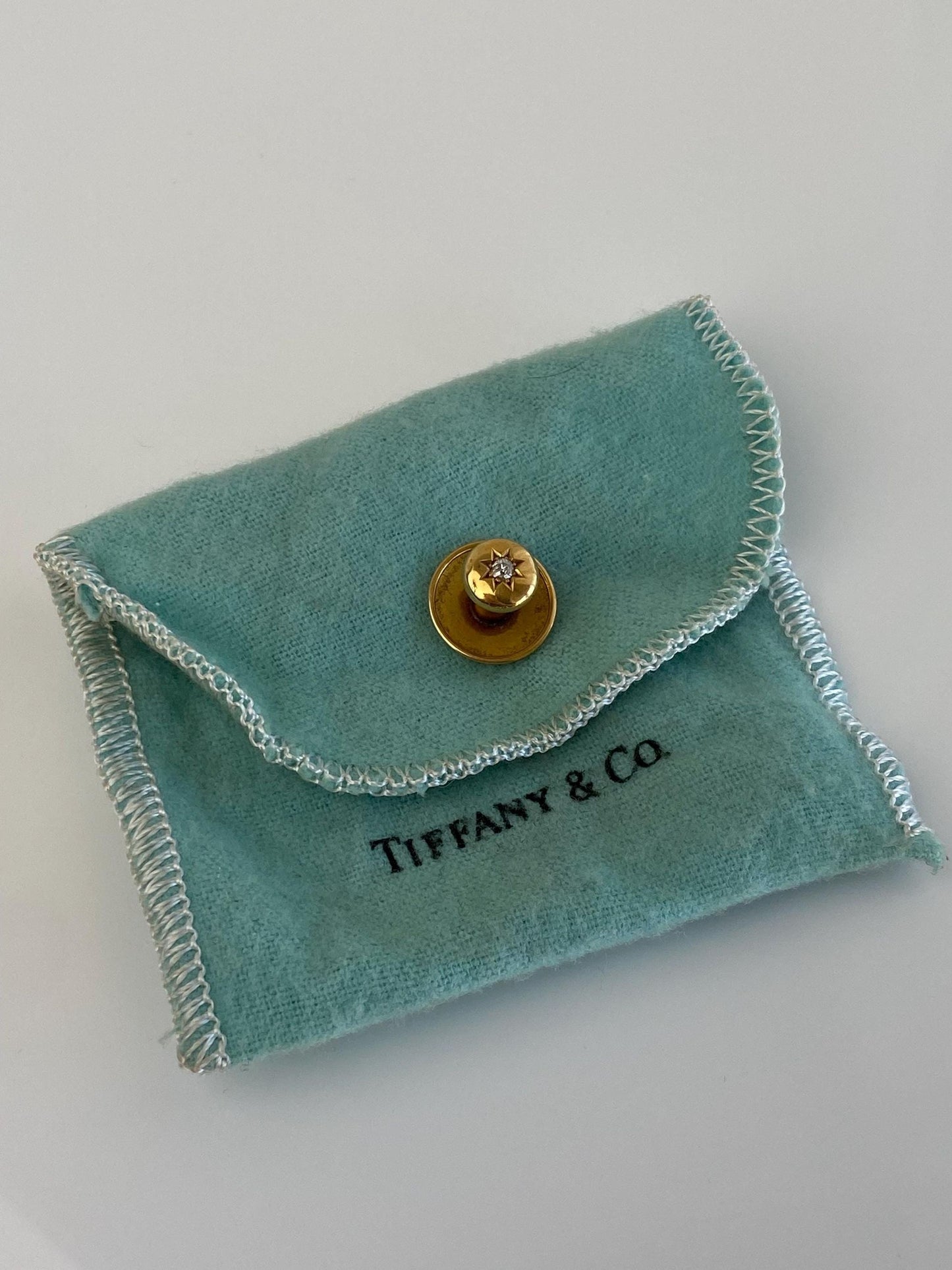 Tiffany & Co. Vintage Solid 18k Yellow Gold Star Set Diamond Shirt Stud