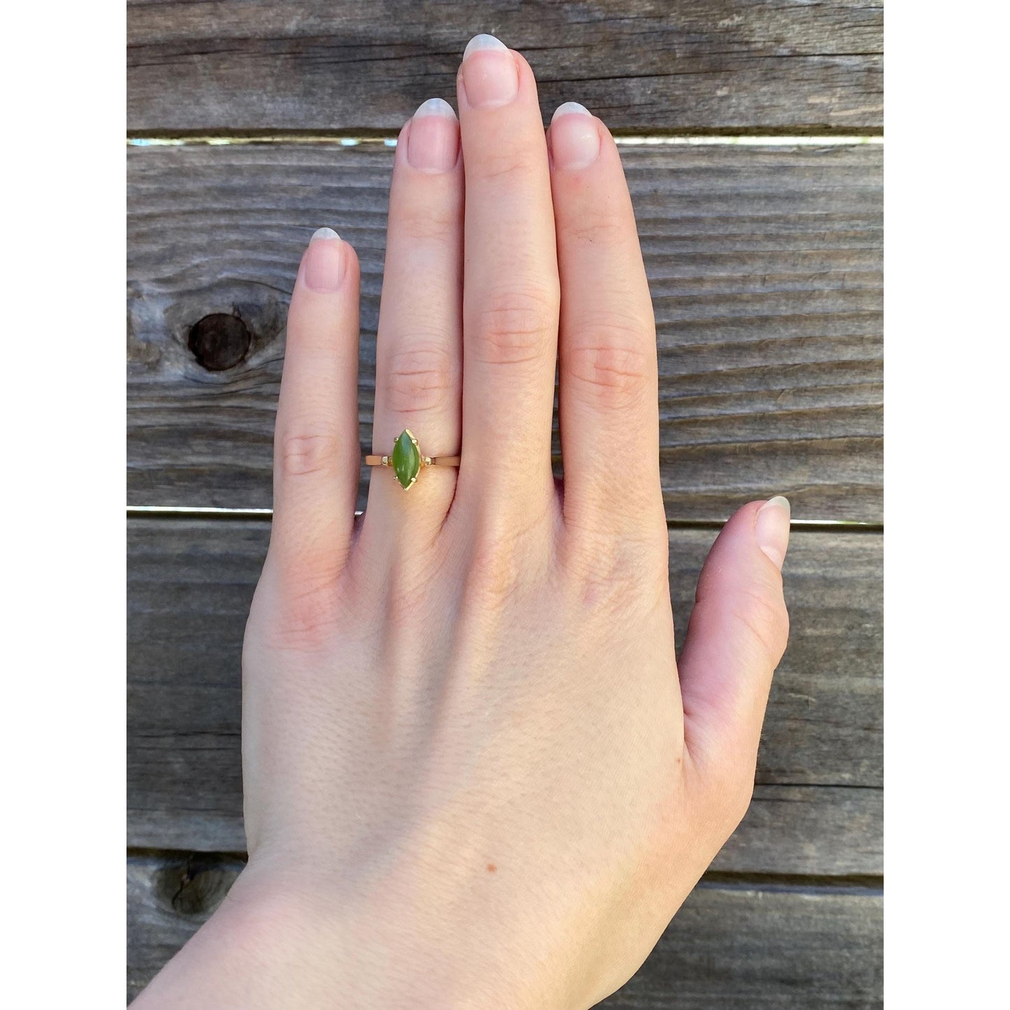 Vintage Solid 14k Yellow Gold Nephrite Ring - Size 4.75
