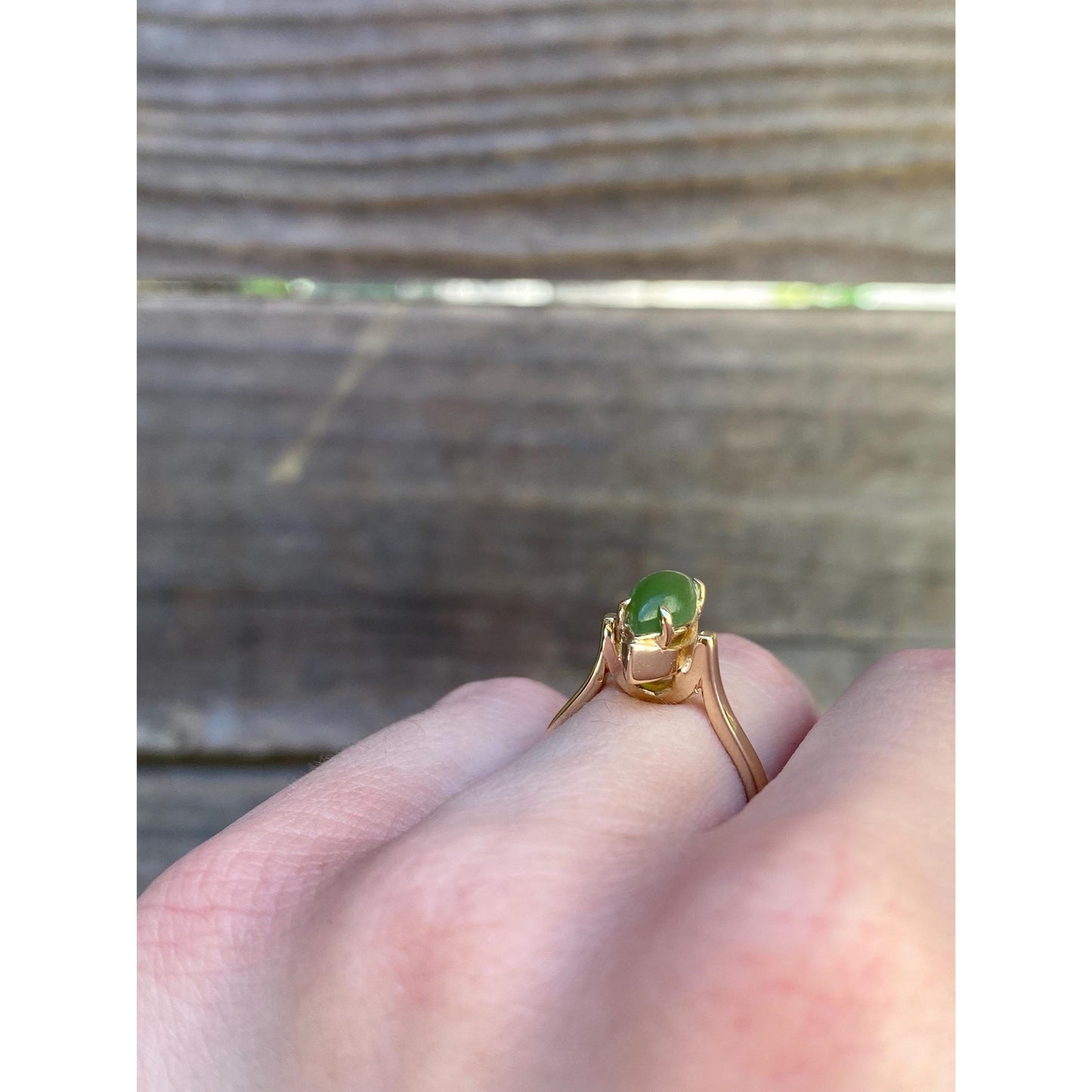 Vintage Solid 14k Yellow Gold Nephrite Ring - Size 4.75