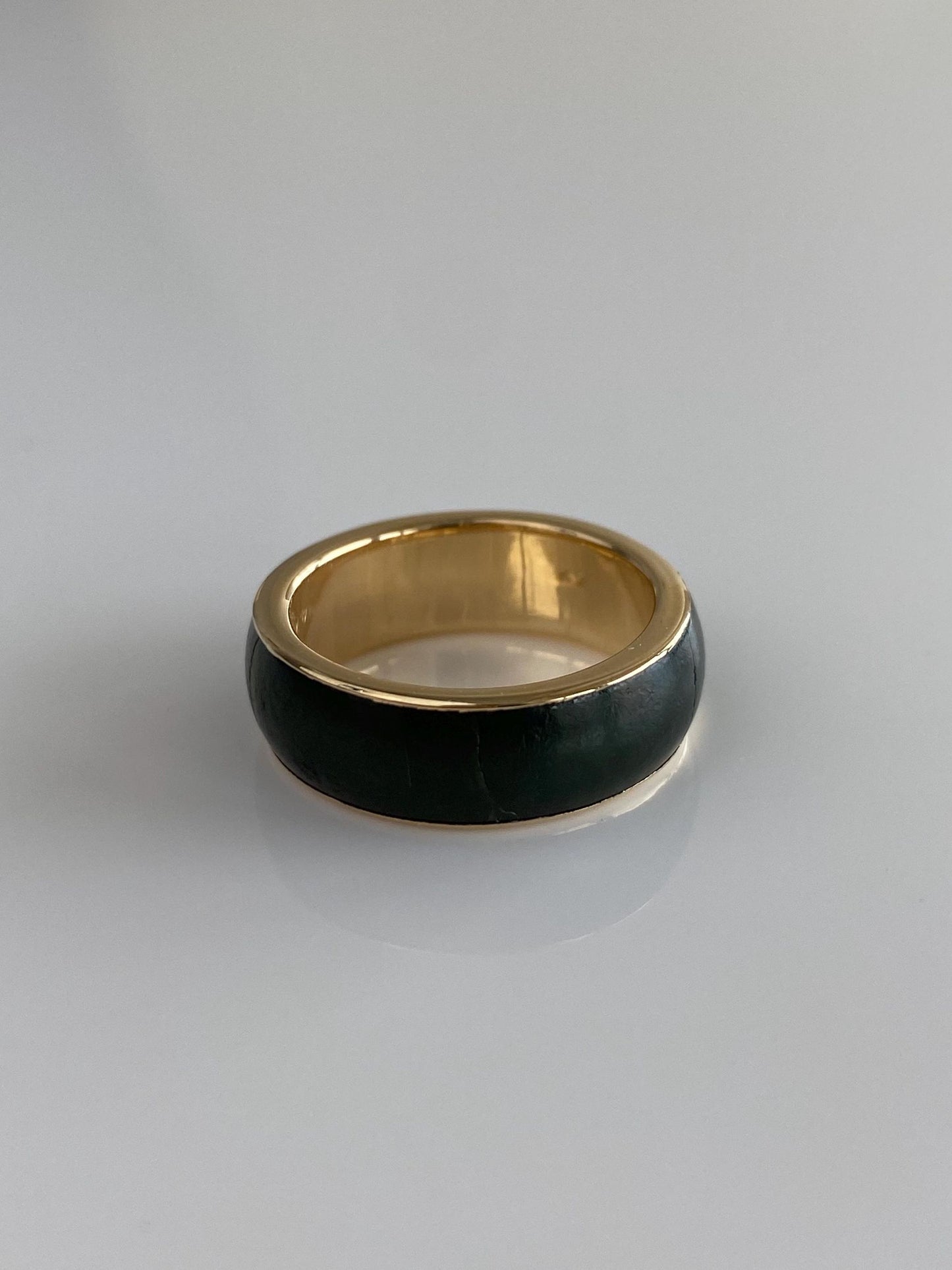 Vintage Solid 14k Yellow Gold Dark Nephrite Stone Ring Band - Size 6.5