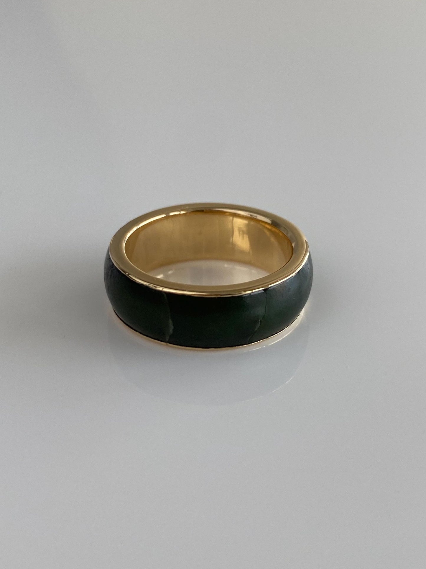 Vintage Solid 14k Yellow Gold Dark Nephrite Stone Ring Band - Size 6.5