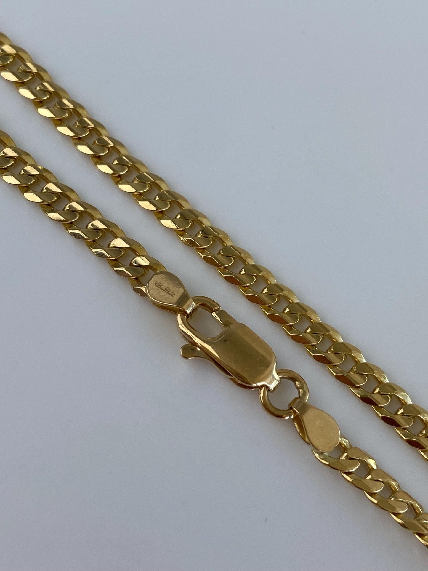 Vintage Solid 18k Yellow Gold Flat Curb Chain Bracelet - 8.25 inches