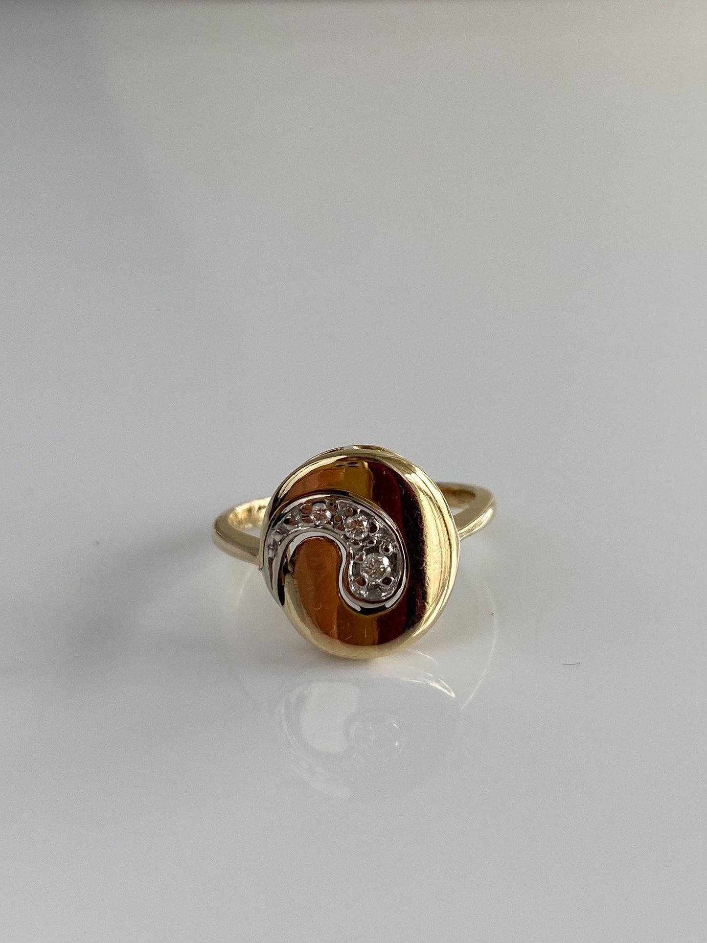 Vintage Solid 14k White & Yellow Gold Diamond Yin Yang Ring - Size 6.25