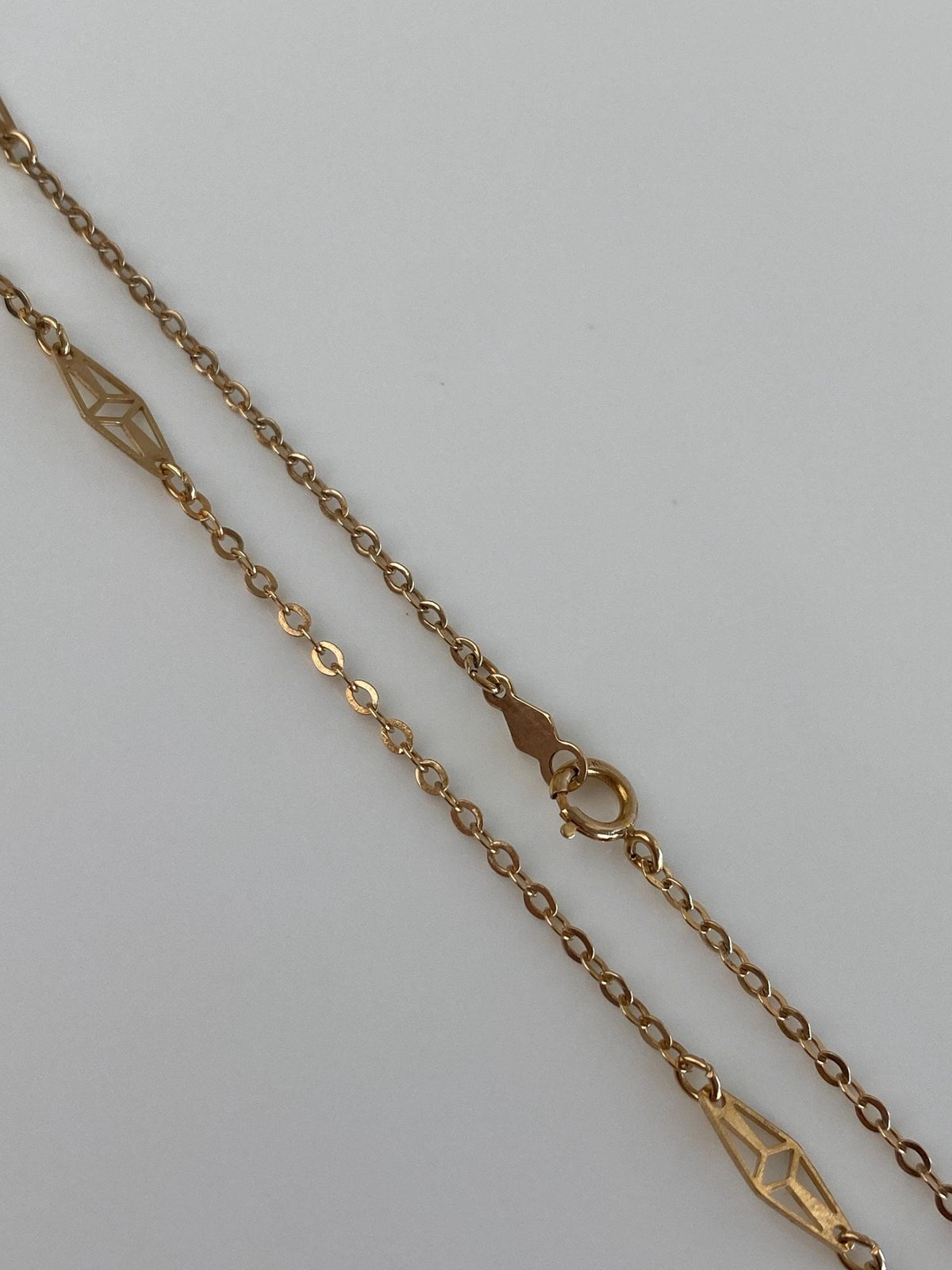 Solid 10k Yellow Gold Station Cable Chain Necklace - 20.5 inches