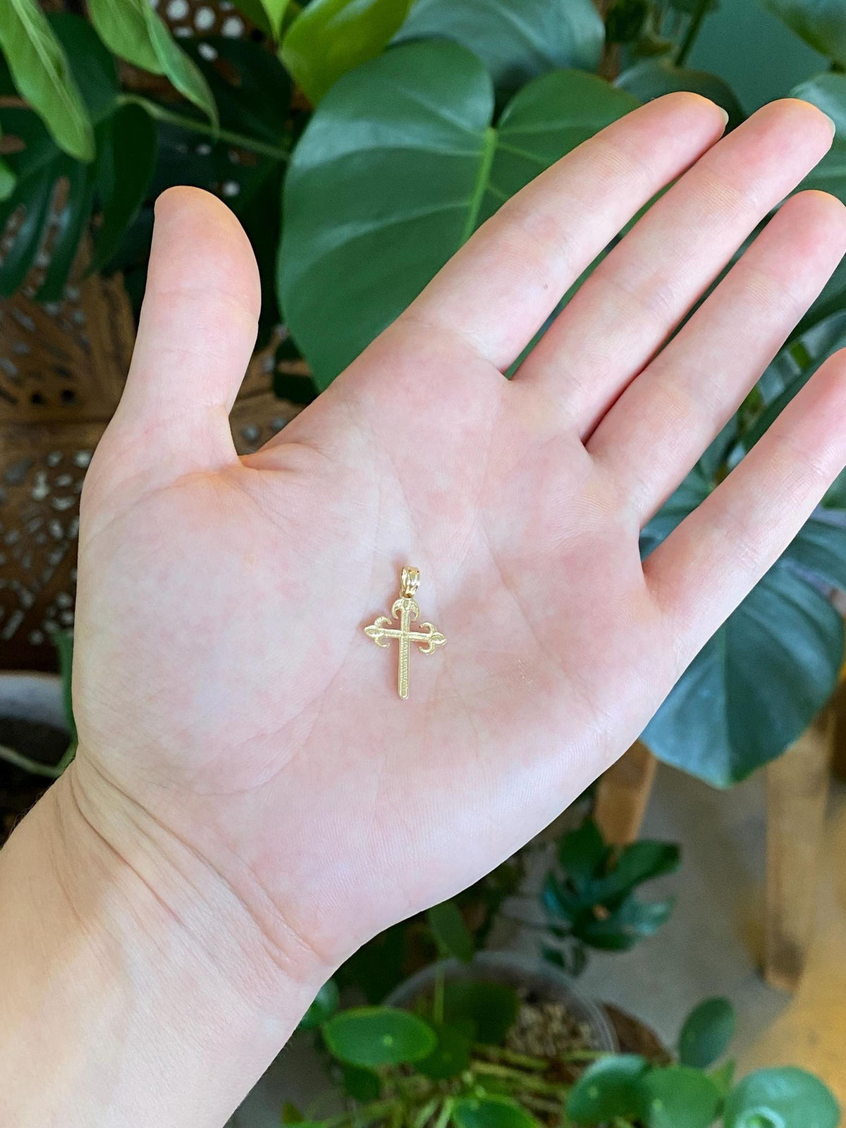 Vintage Solid 14k Yellow Gold Designed Cross Charm