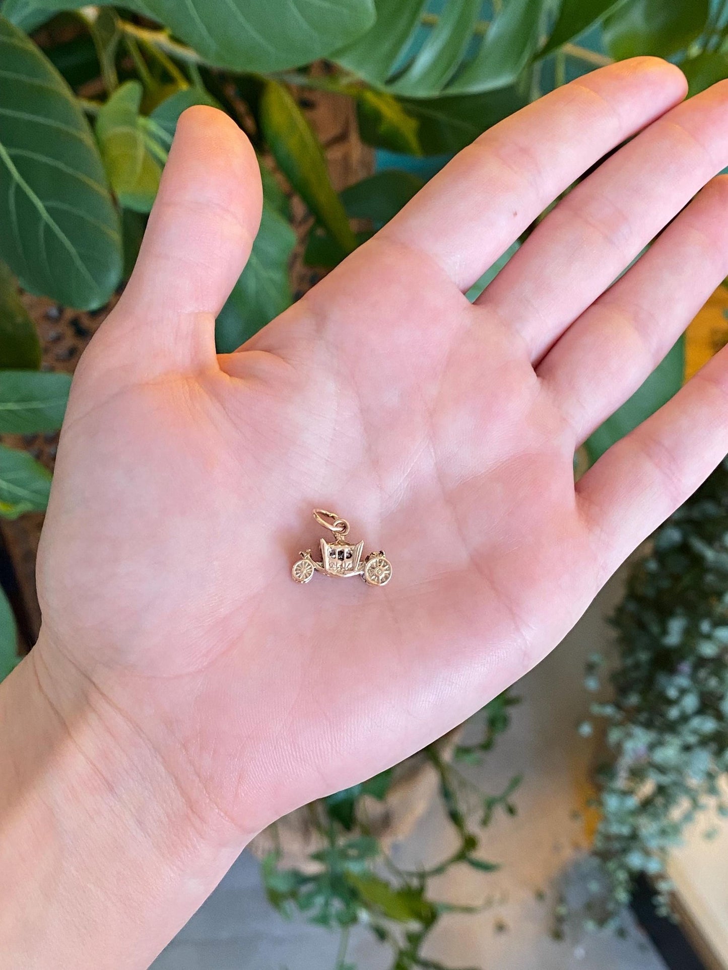 Vintage Solid 10k Yellow Gold Carriage Charm