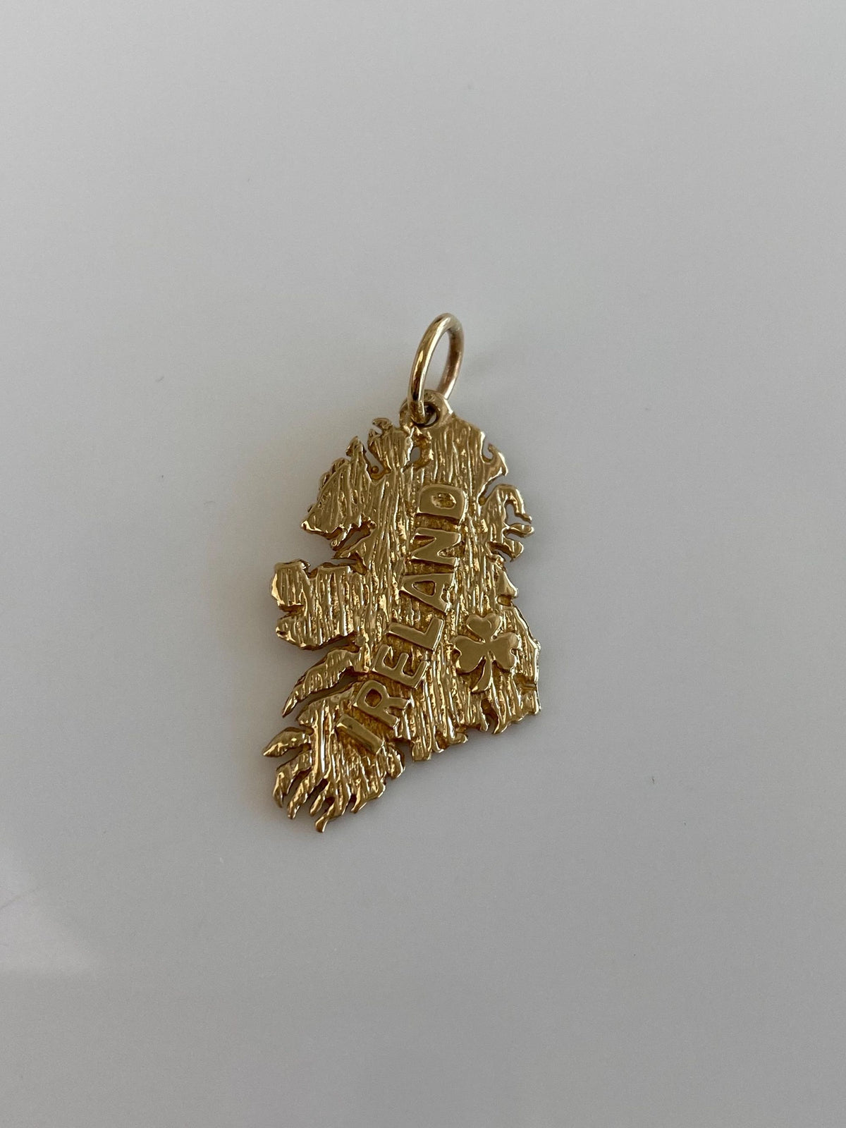 Vintage Solid 9k Yellow Gold Ireland Charm