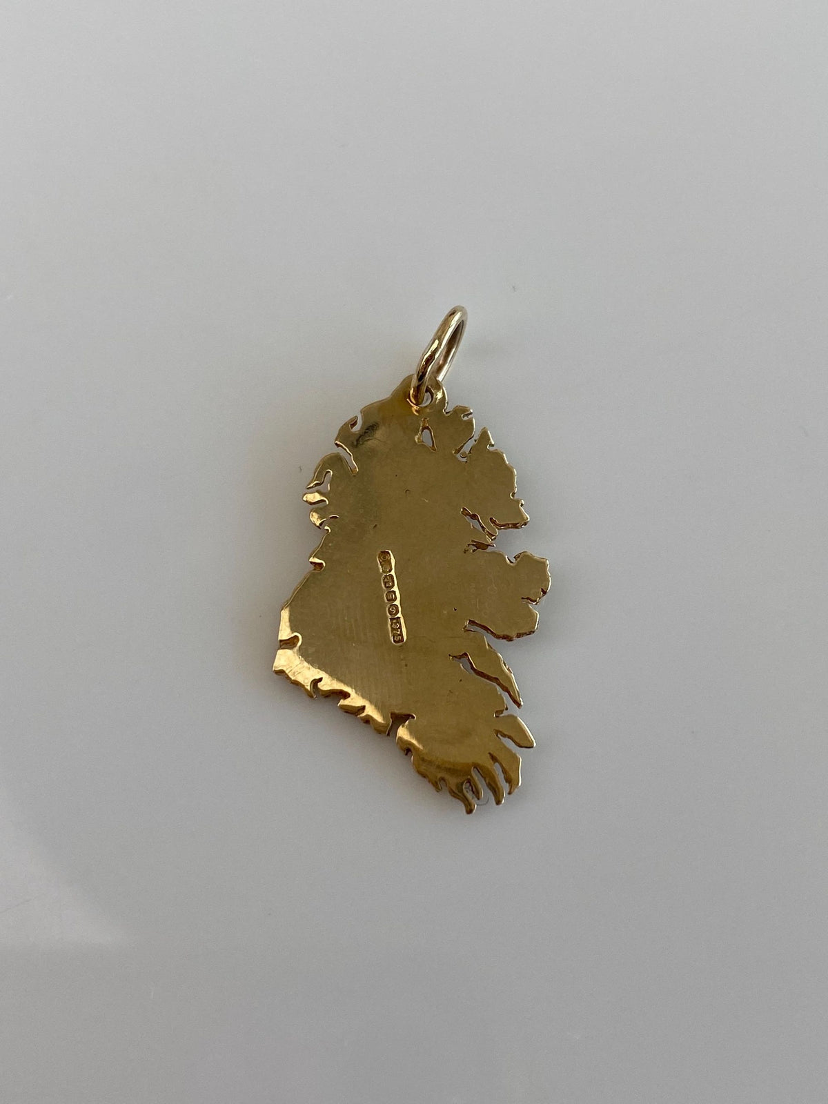 Vintage Solid 9k Yellow Gold Ireland Charm
