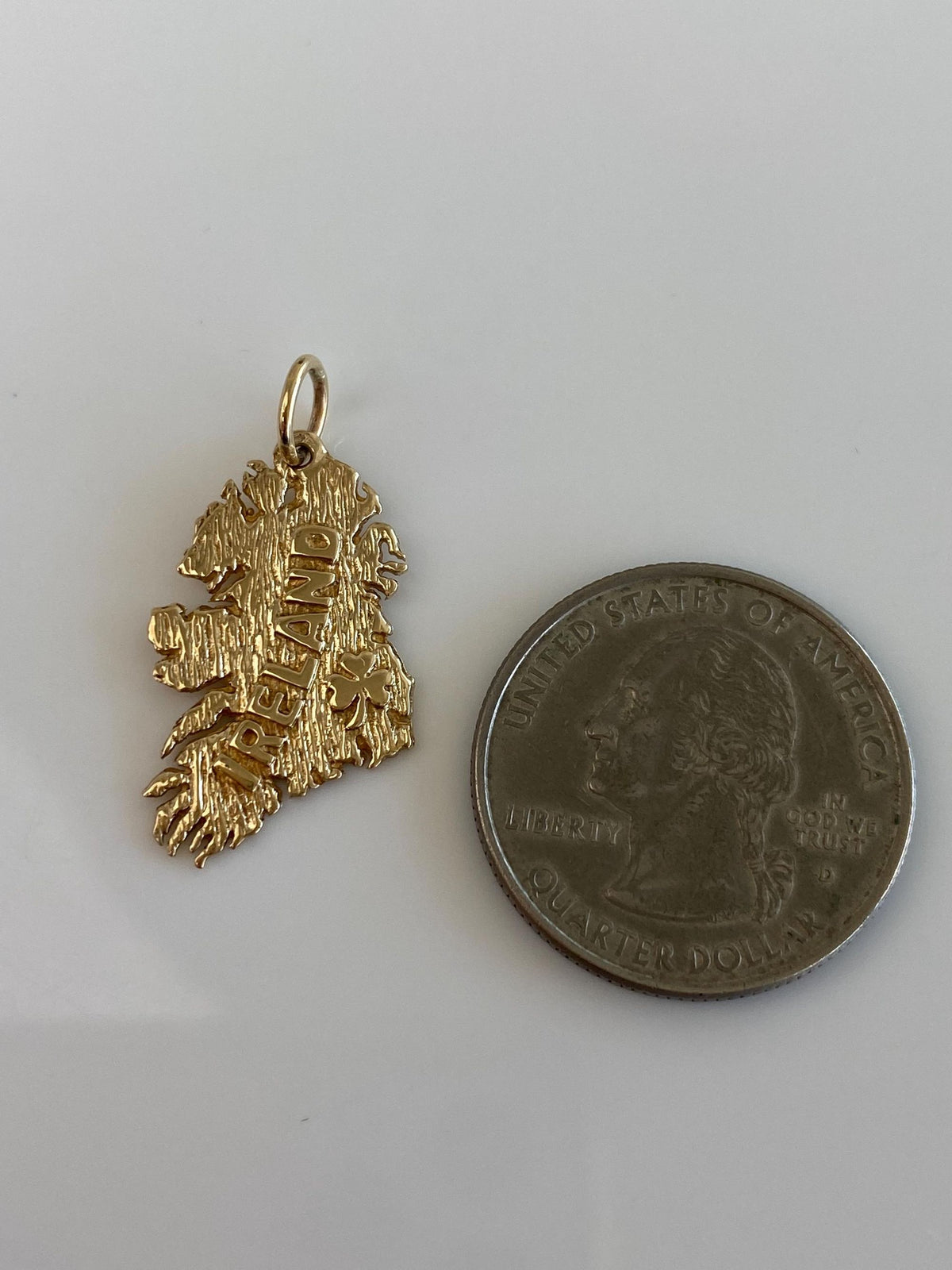 Vintage Solid 9k Yellow Gold Ireland Charm