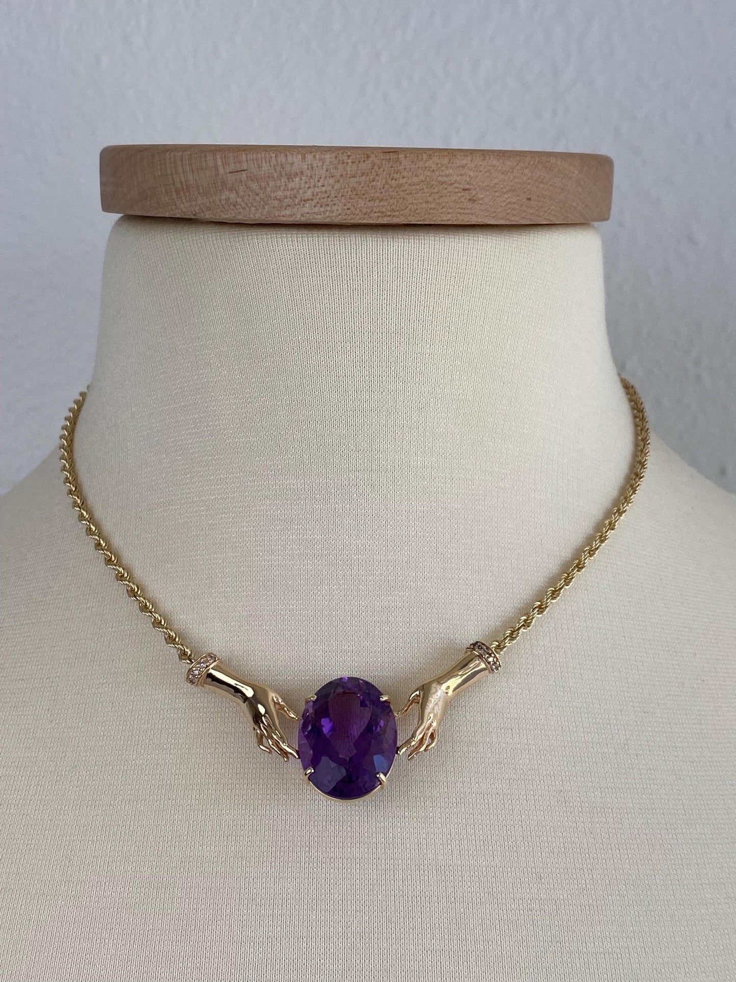 Vintage Solid 14k Yellow Gold Diamonds Amethyst Hands Rope Chain Necklace - 16.5 inches