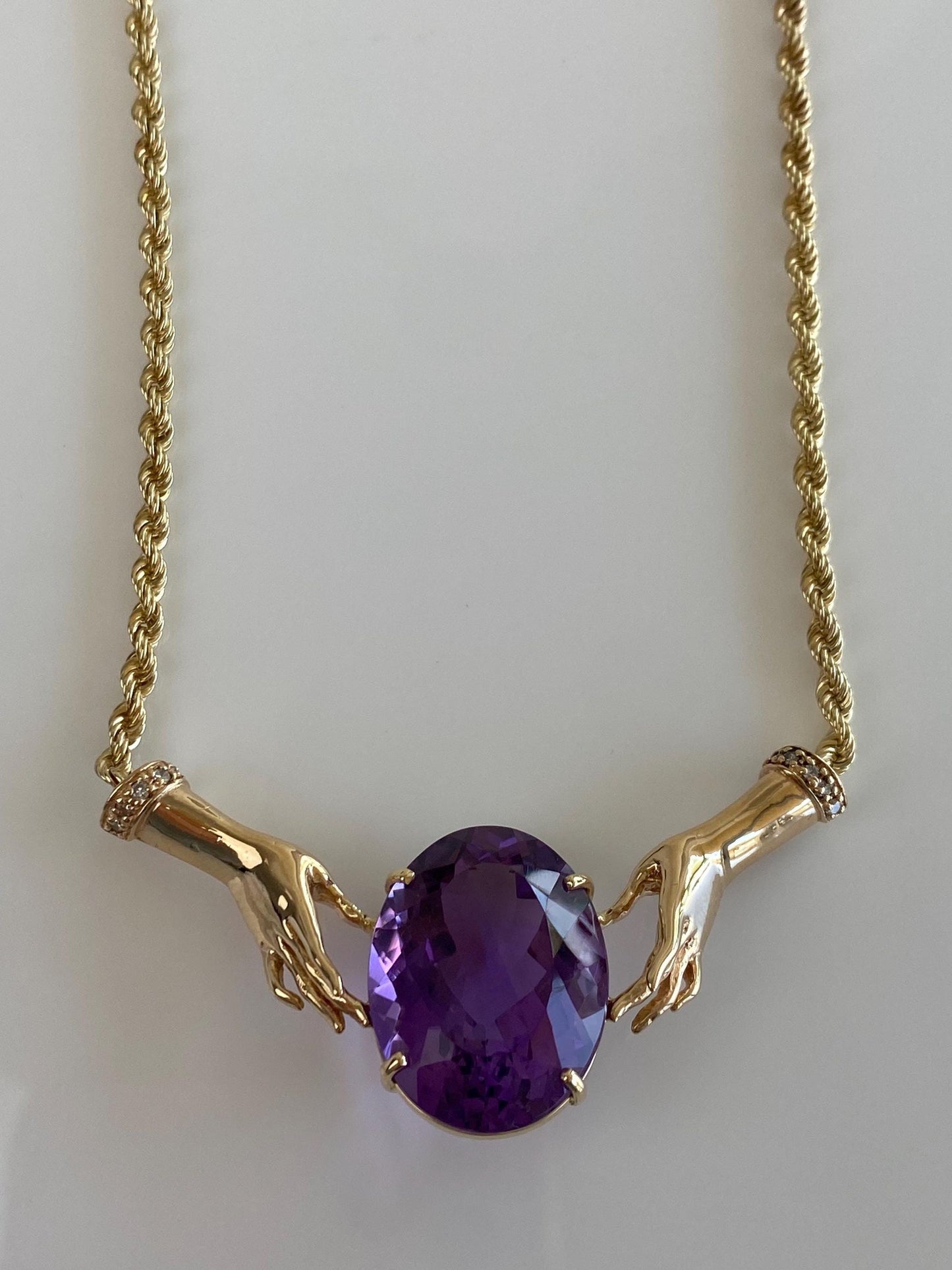 Vintage Solid 14k Yellow Gold Diamonds Amethyst Hands Rope Chain Necklace - 16.5 inches