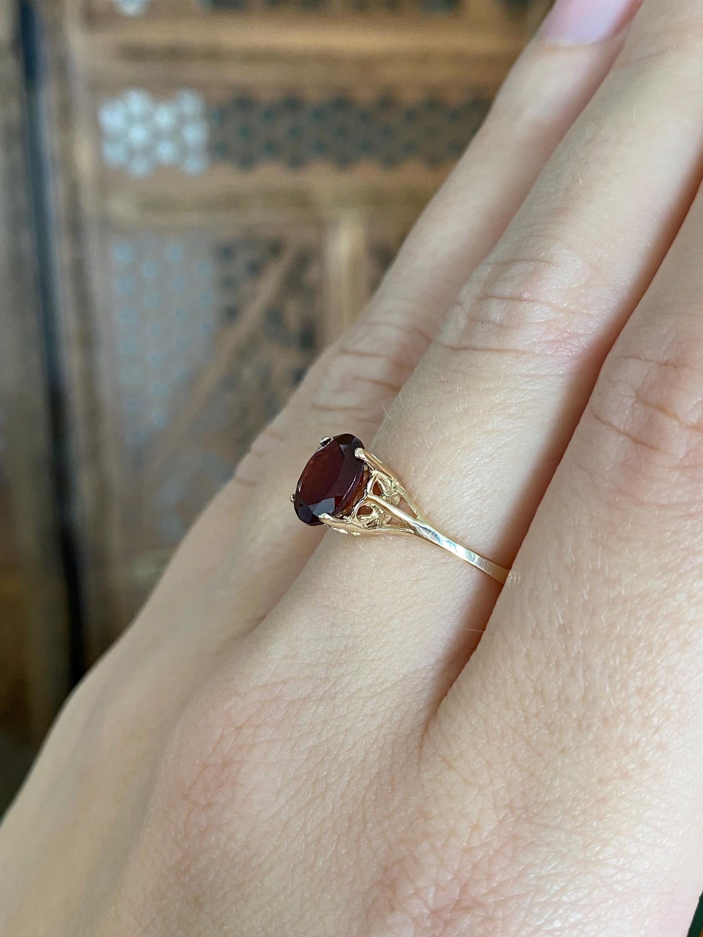 Vintage Solid 10k Yellow Gold Garnet Ring - Size 7.75