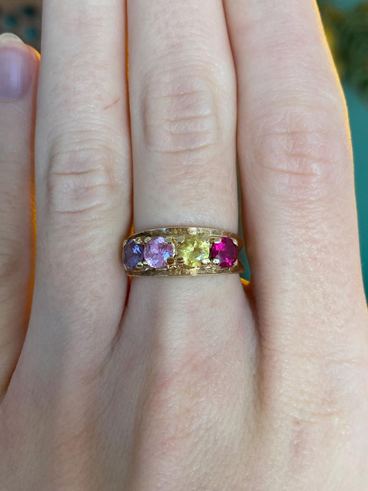 Vintage Solid 14k Yellow Gold Colored Sapphire Row Ring Band - Size 6