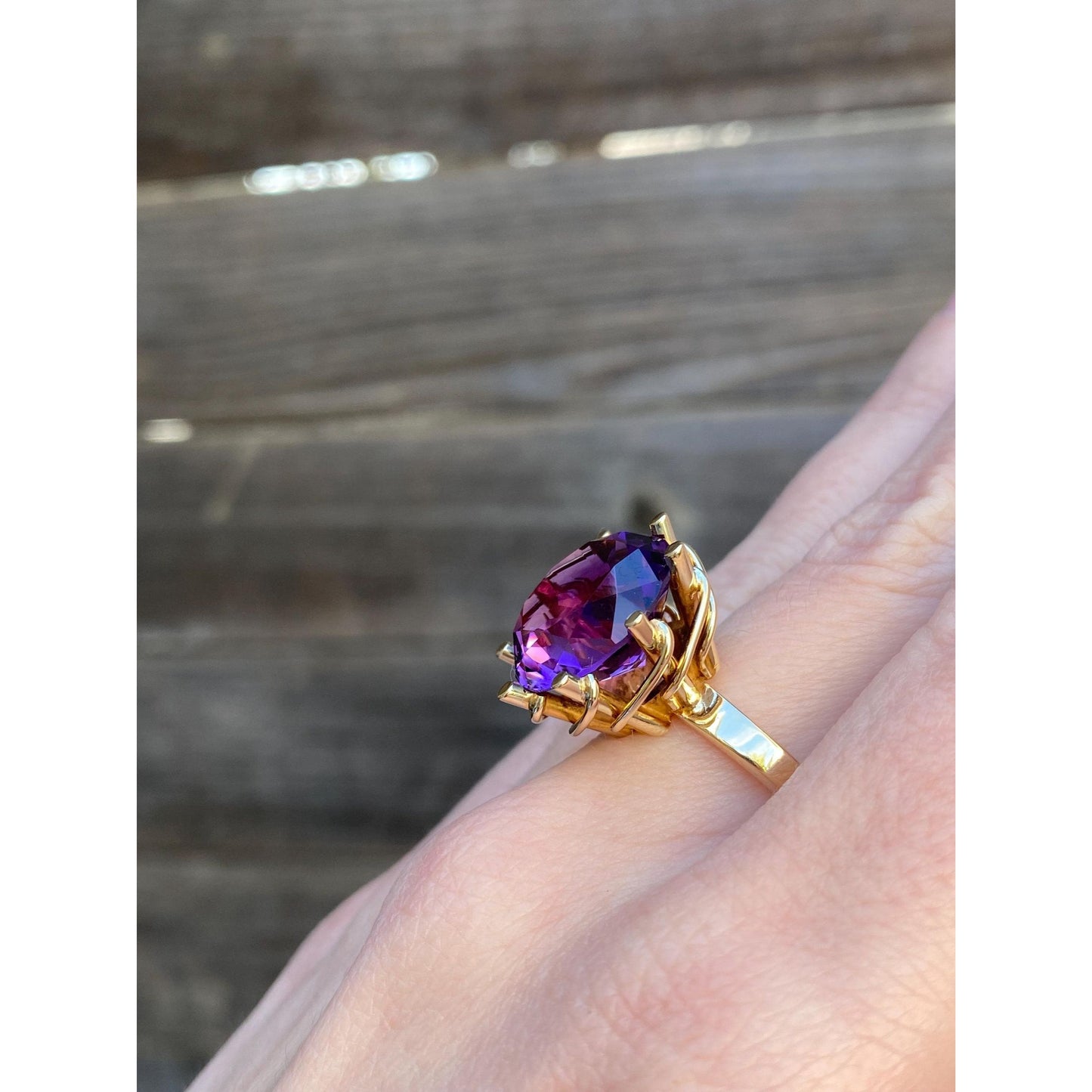 Vintage Solid 14k Yellow Gold Large Amethyst Cocktail Ring - Size 8-8.25
