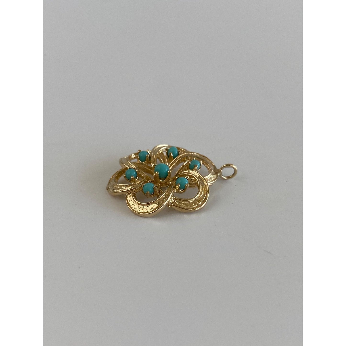 Vintage Solid 14k Yellow Gold Turquoise Knot Charm