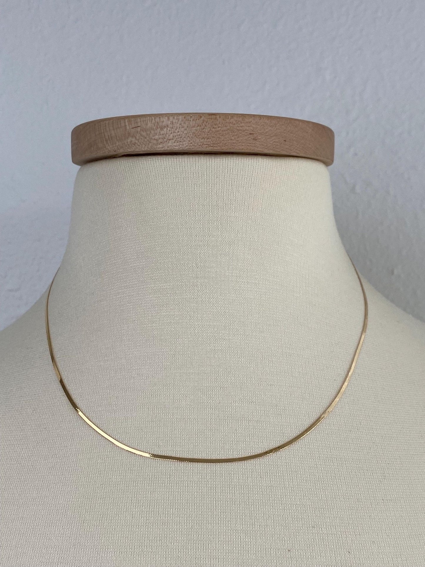 Vintage Solid 14k Yellow Gold Slim Flat Chain Necklace - 18 inches
