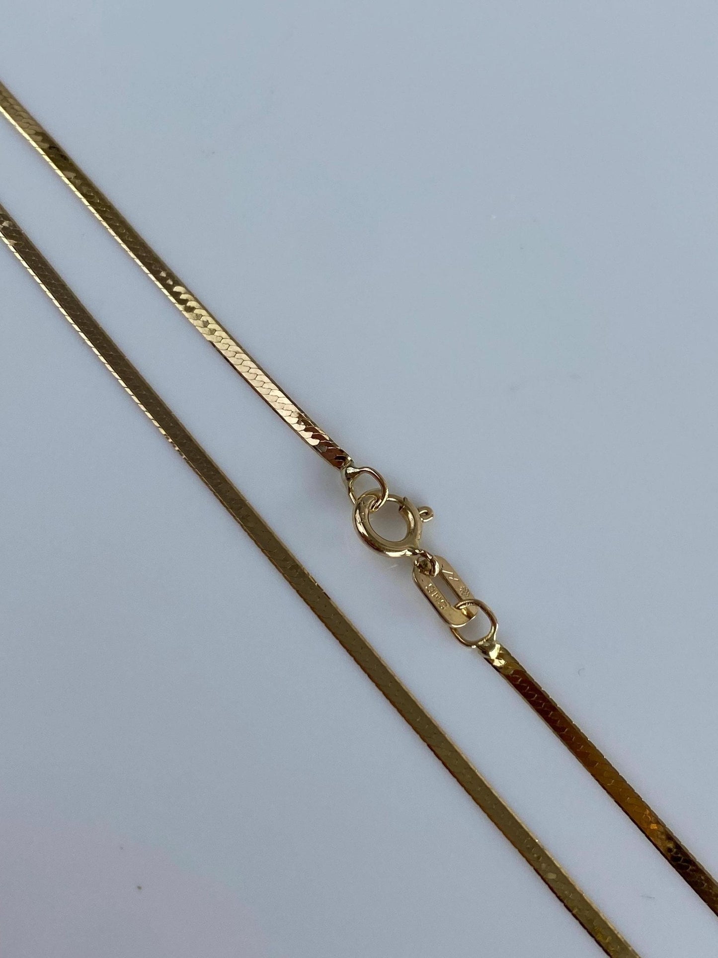 Vintage Solid 14k Yellow Gold Slim Flat Chain Necklace - 18 inches