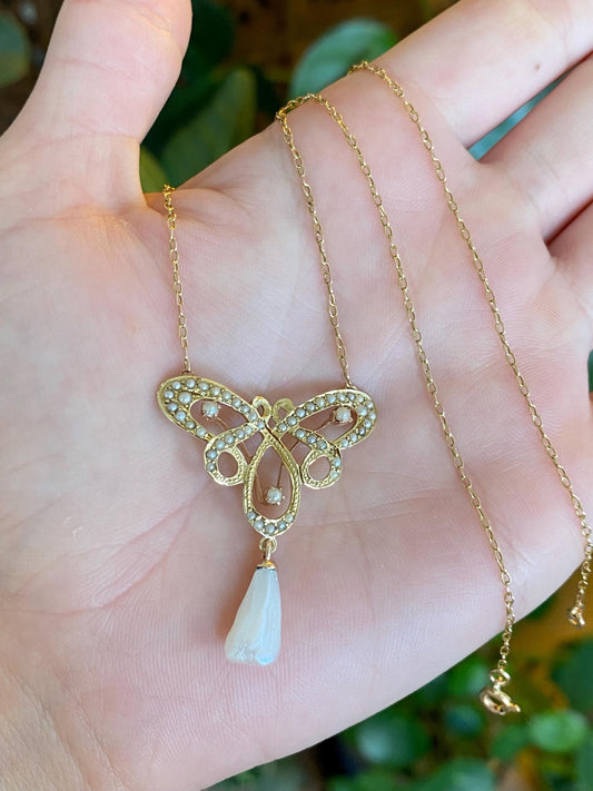 Vintage Solid 14k Yellow Gold Seed Pearls Freeform Pearl Butterfly Cable Chain Necklace - 15.75 inches