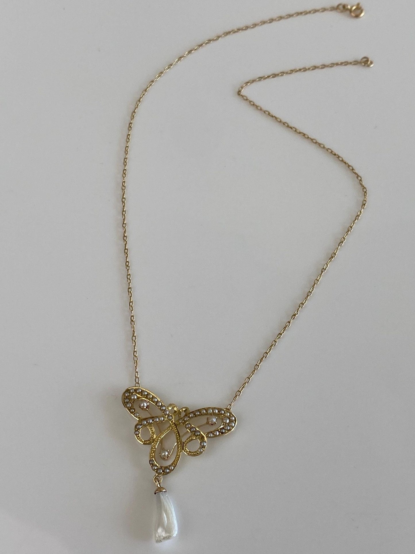 Vintage Solid 14k Yellow Gold Seed Pearls Freeform Pearl Butterfly Cable Chain Necklace - 15.75 inches