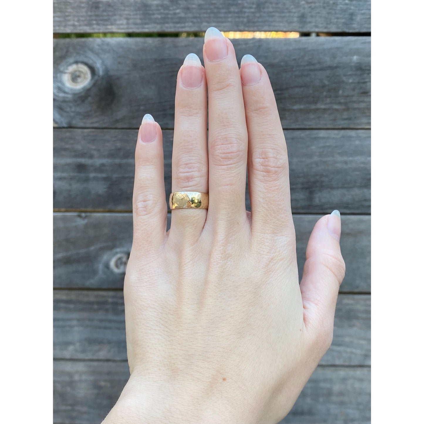 Vintage Solid 14k Yellow Gold Crosshatch Ring Band - Size 5.75