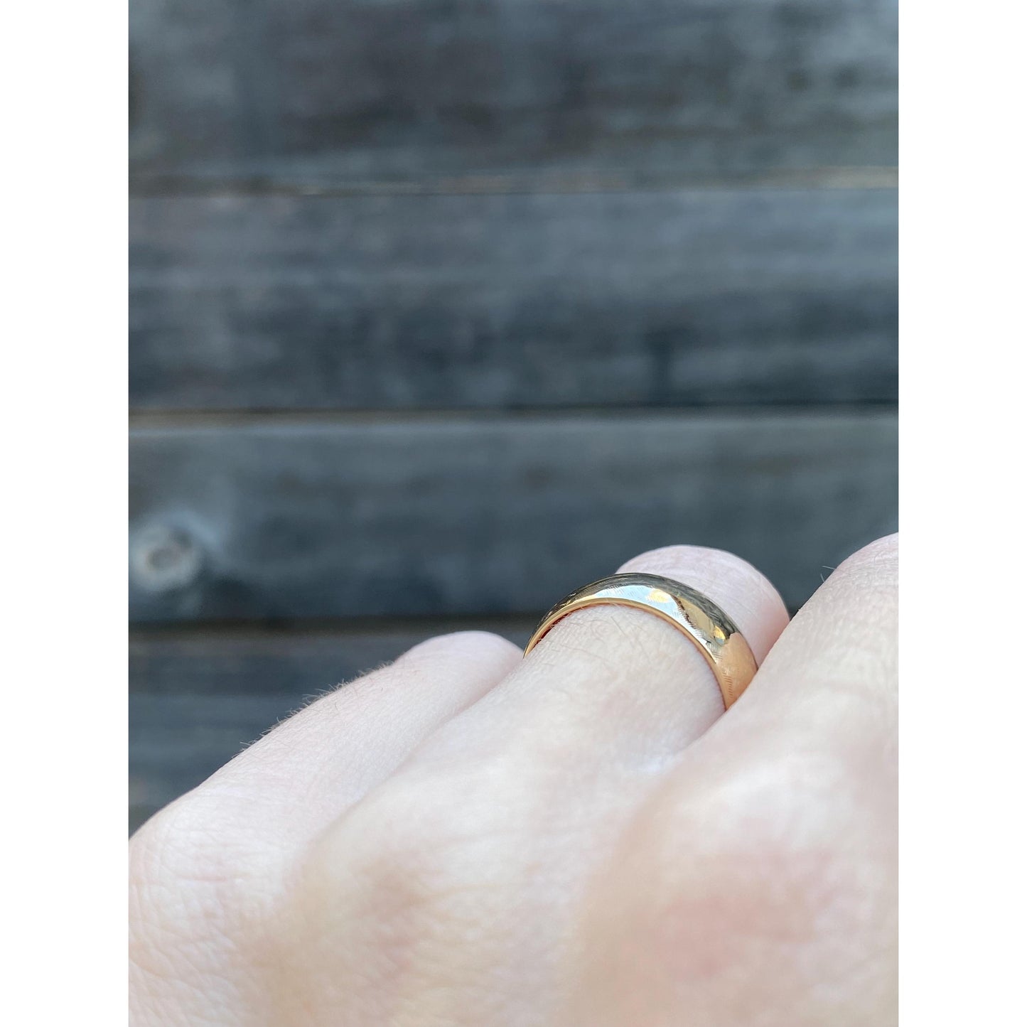 Vintage Solid 14k Yellow Gold Crosshatch Ring Band - Size 5.75