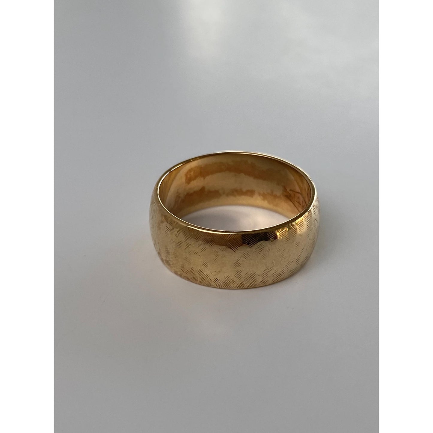 Vintage Solid 14k Yellow Gold Crosshatch Ring Band - Size 5.75