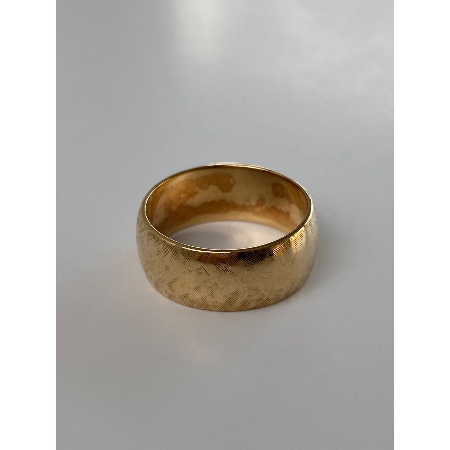Vintage Solid 14k Yellow Gold Crosshatch Ring Band - Size 5.75
