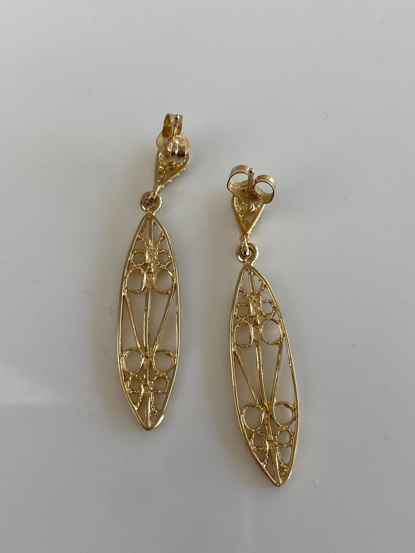 Vintage Solid 14k Yellow Gold Diamond Cut Filigree Dangle Stud Earrings