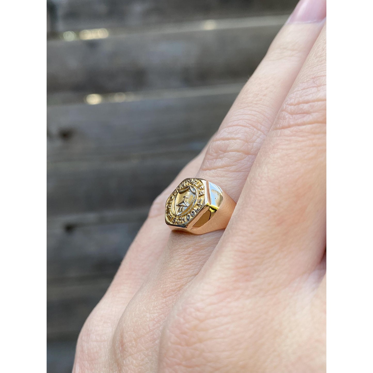 Vintage Solid 10k Yellow Gold 'Montpelier H.S.' Class Ring - Size 4.75