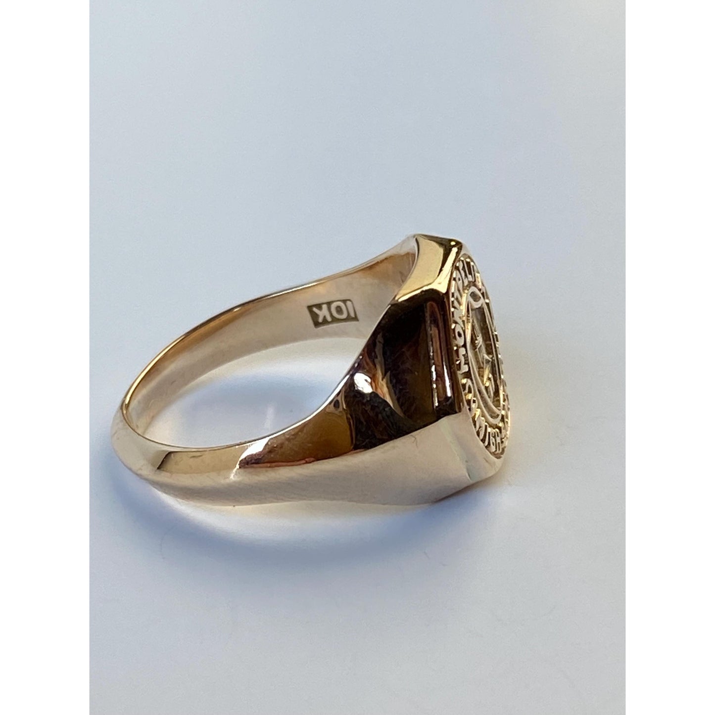 Vintage Solid 10k Yellow Gold 'Montpelier H.S.' Class Ring - Size 4.75