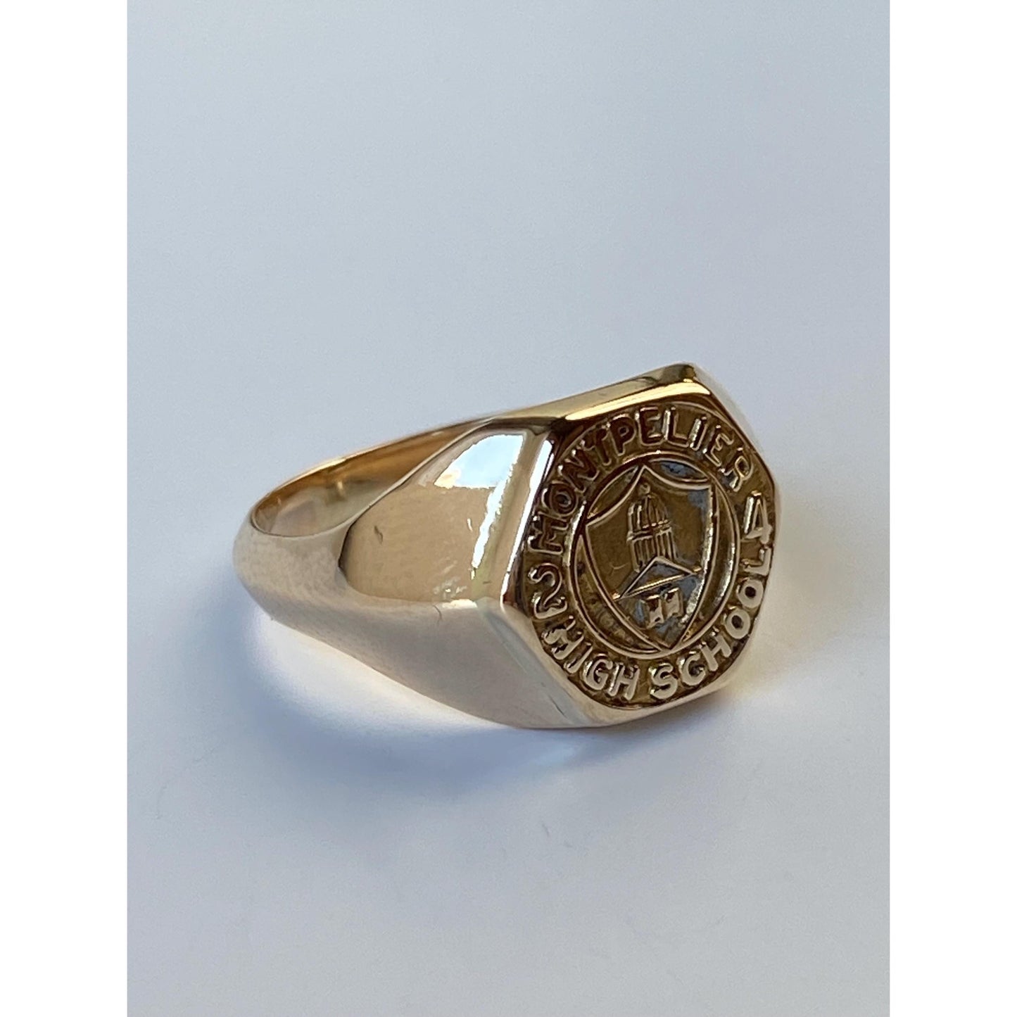Vintage Solid 10k Yellow Gold 'Montpelier H.S.' Class Ring - Size 4.75