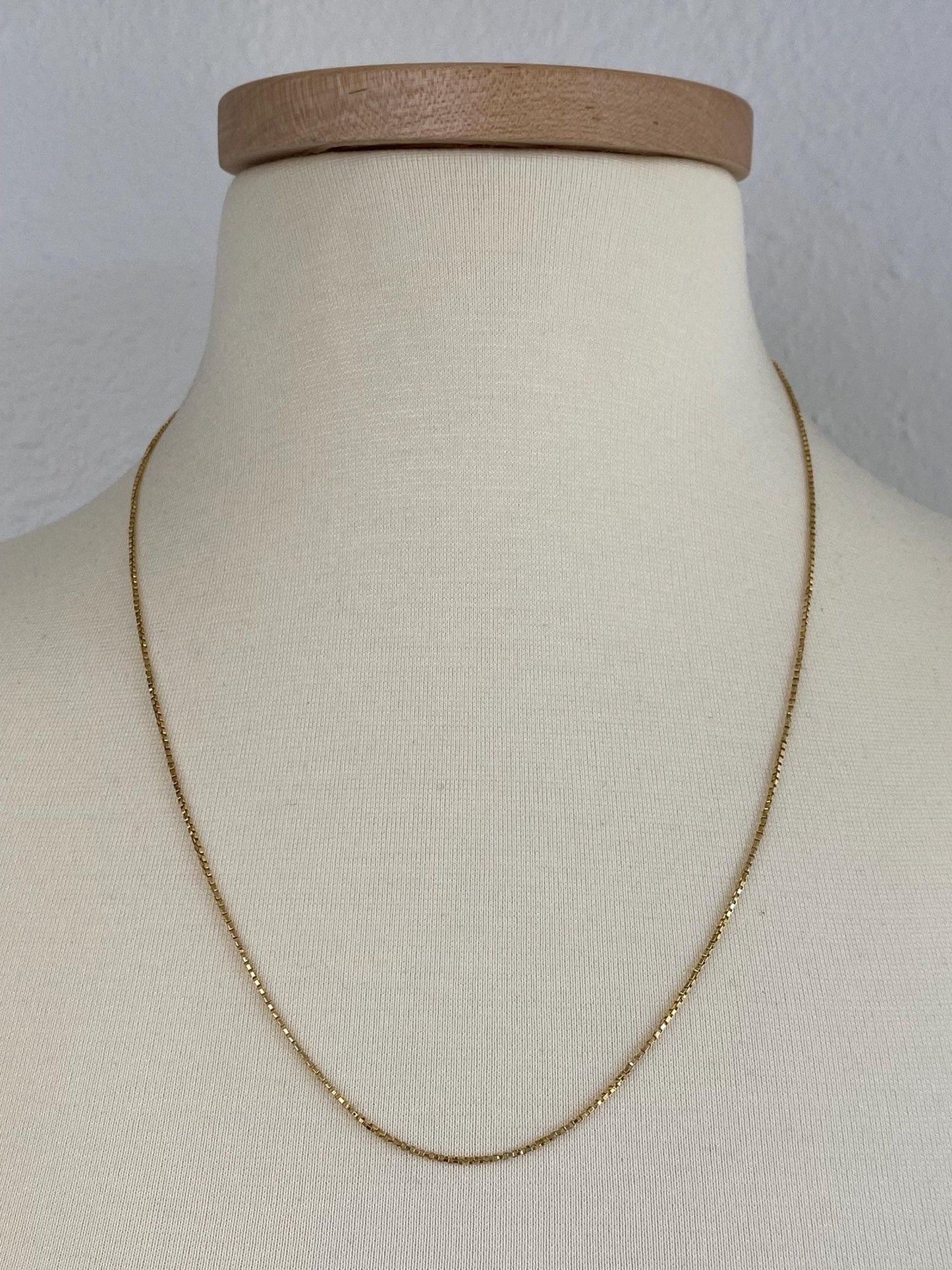 Vintage Solid 18k Yellow Gold Box Chain w/ Extender Necklace - 22.75 inches