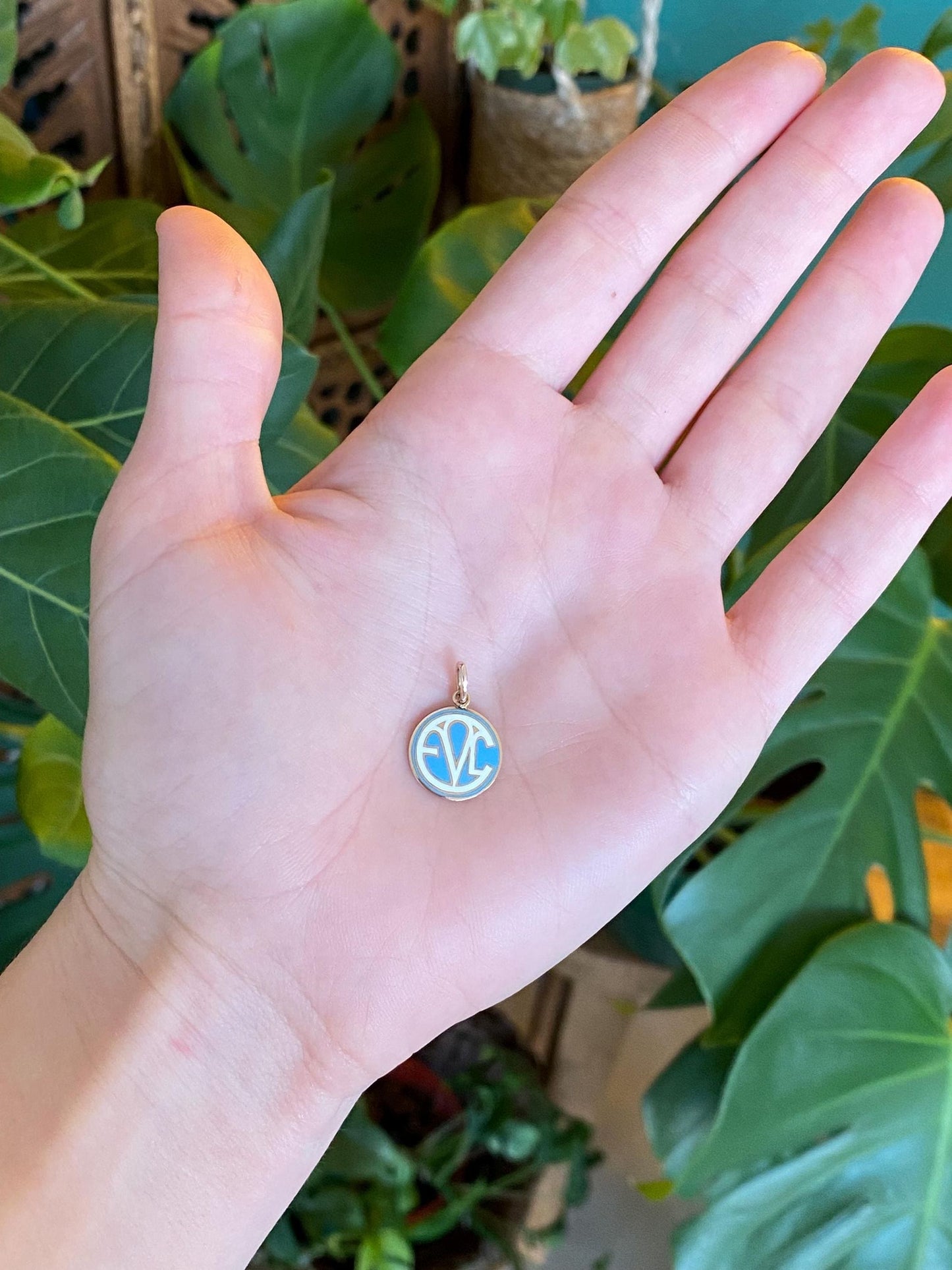 Vintage Solid 10k Yellow Gold Enamel Charm