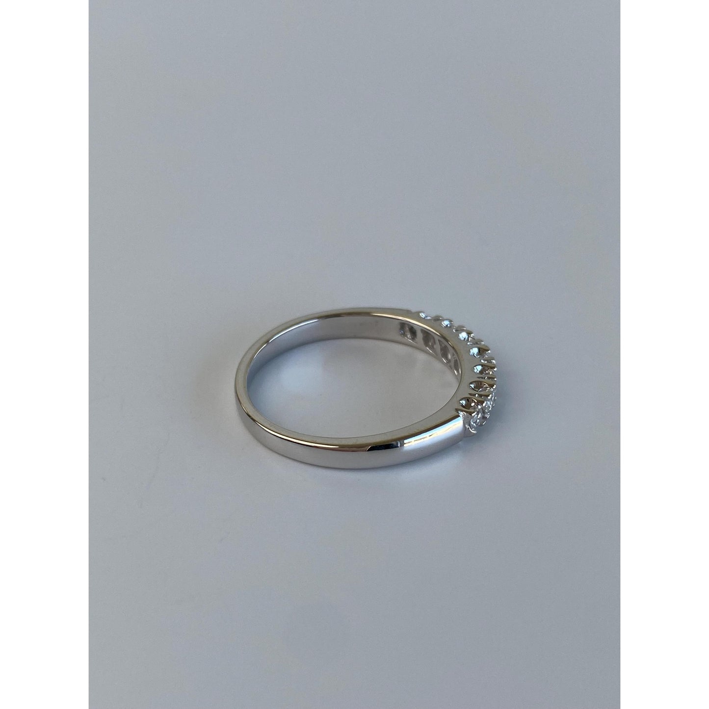 Vintage Solid 14k White Gold Diamond Ring Band - Size 6.75