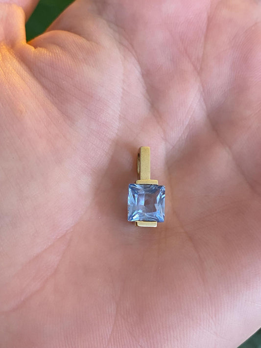 Vintage Solid 8k Yellow Gold Topaz Charm