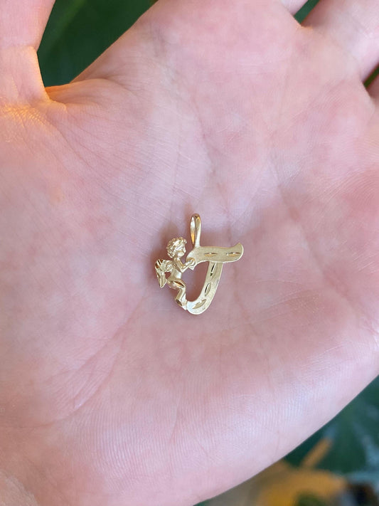 Vintage Solid 10k Yellow Gold Diamond Cut Angel Initial 'T' Charm