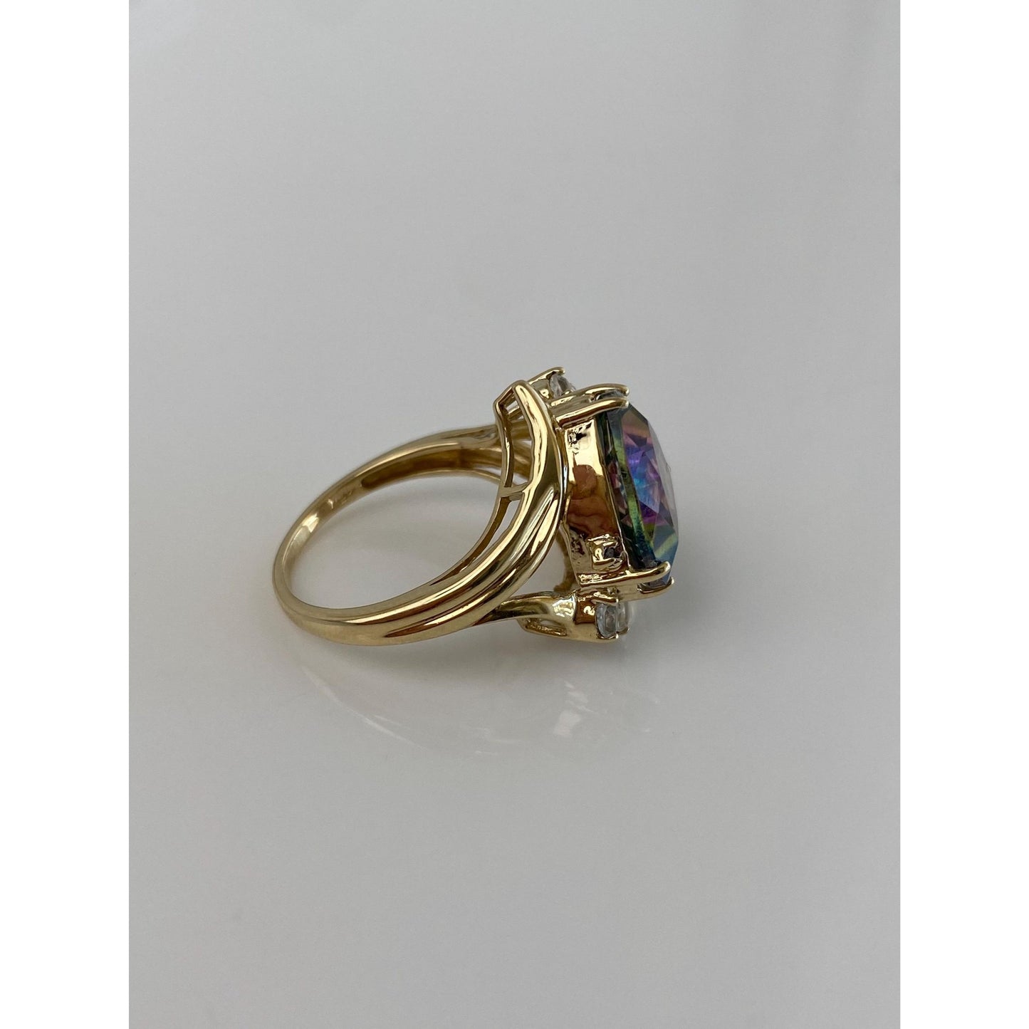 Solid 10k Yellow Gold Mystic Topaz Clear Spinel Ring - Size 6