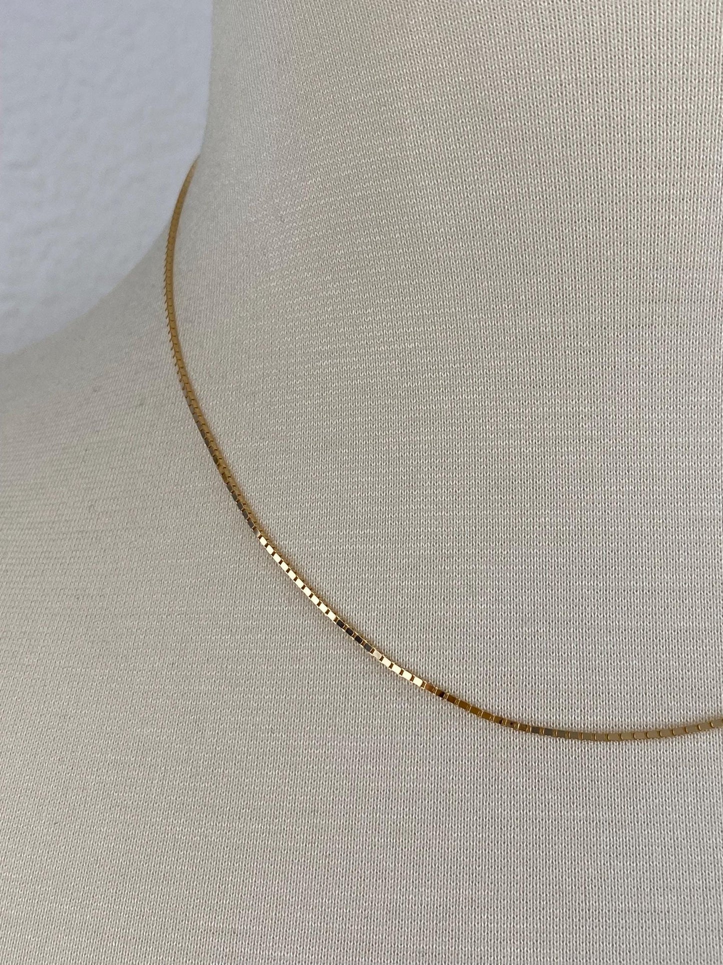 Vintage Solid 14k Yellow Gold Box Chain Necklace - 17 inches