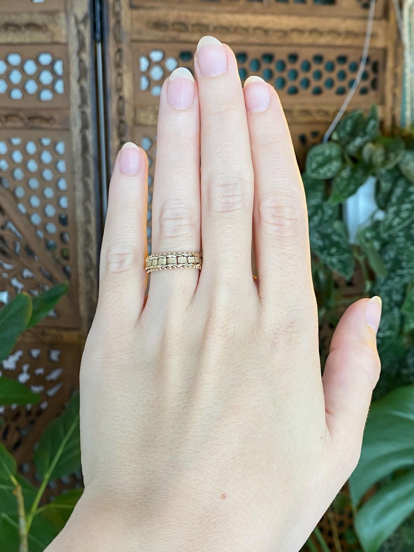 Vintage Solid 14k Yellow Gold Mesh Chain Ring Band - Size 5.5