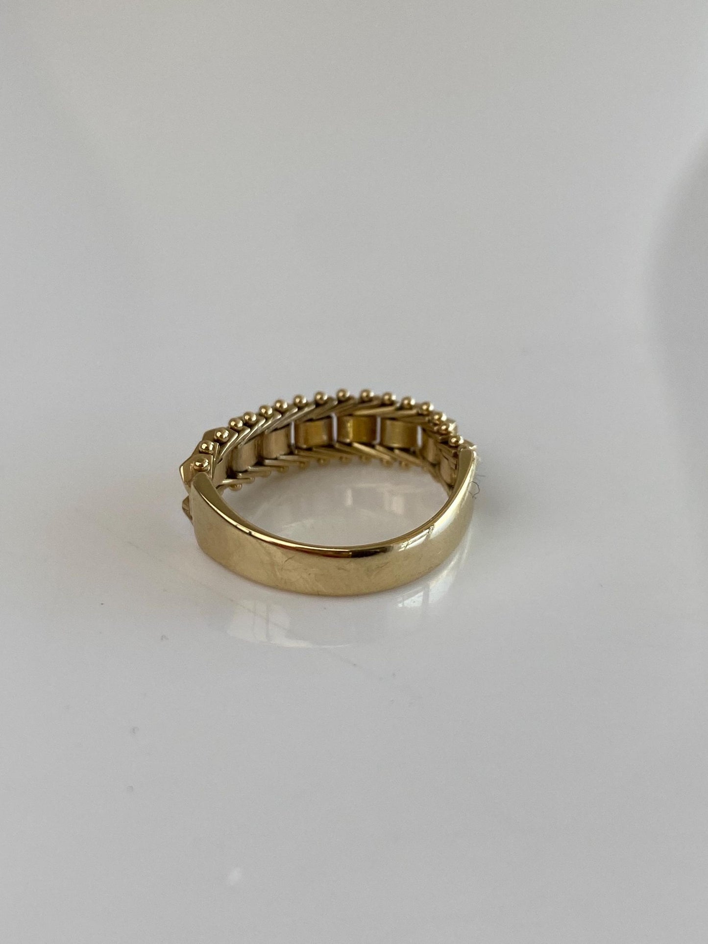 Vintage Solid 14k Yellow Gold Mesh Chain Ring Band - Size 5.5