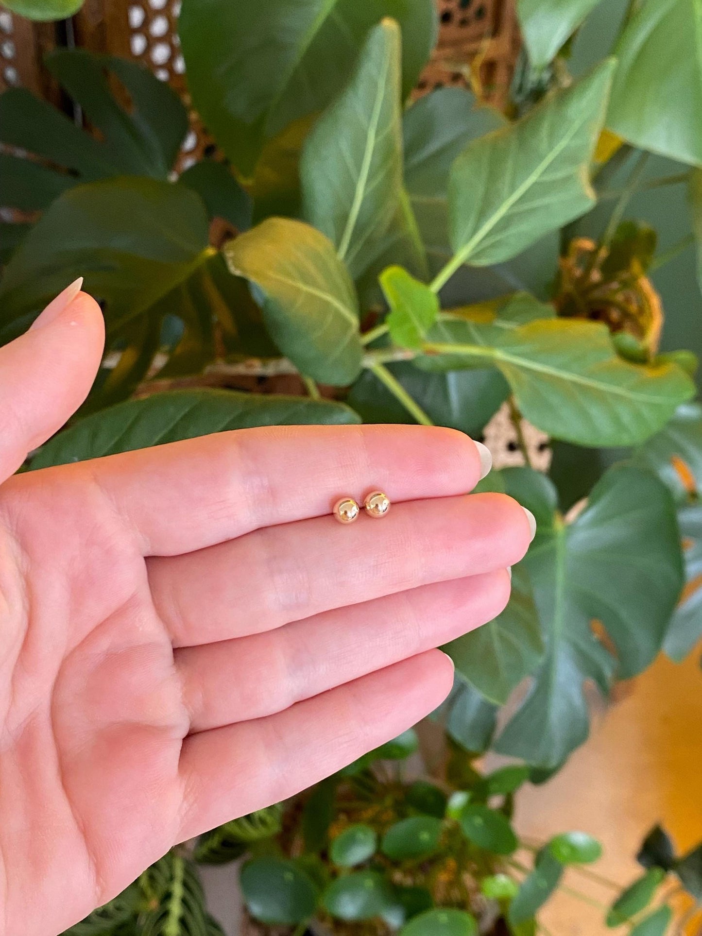 Vintage 14k Yellow Gold Ball Stud Earrings