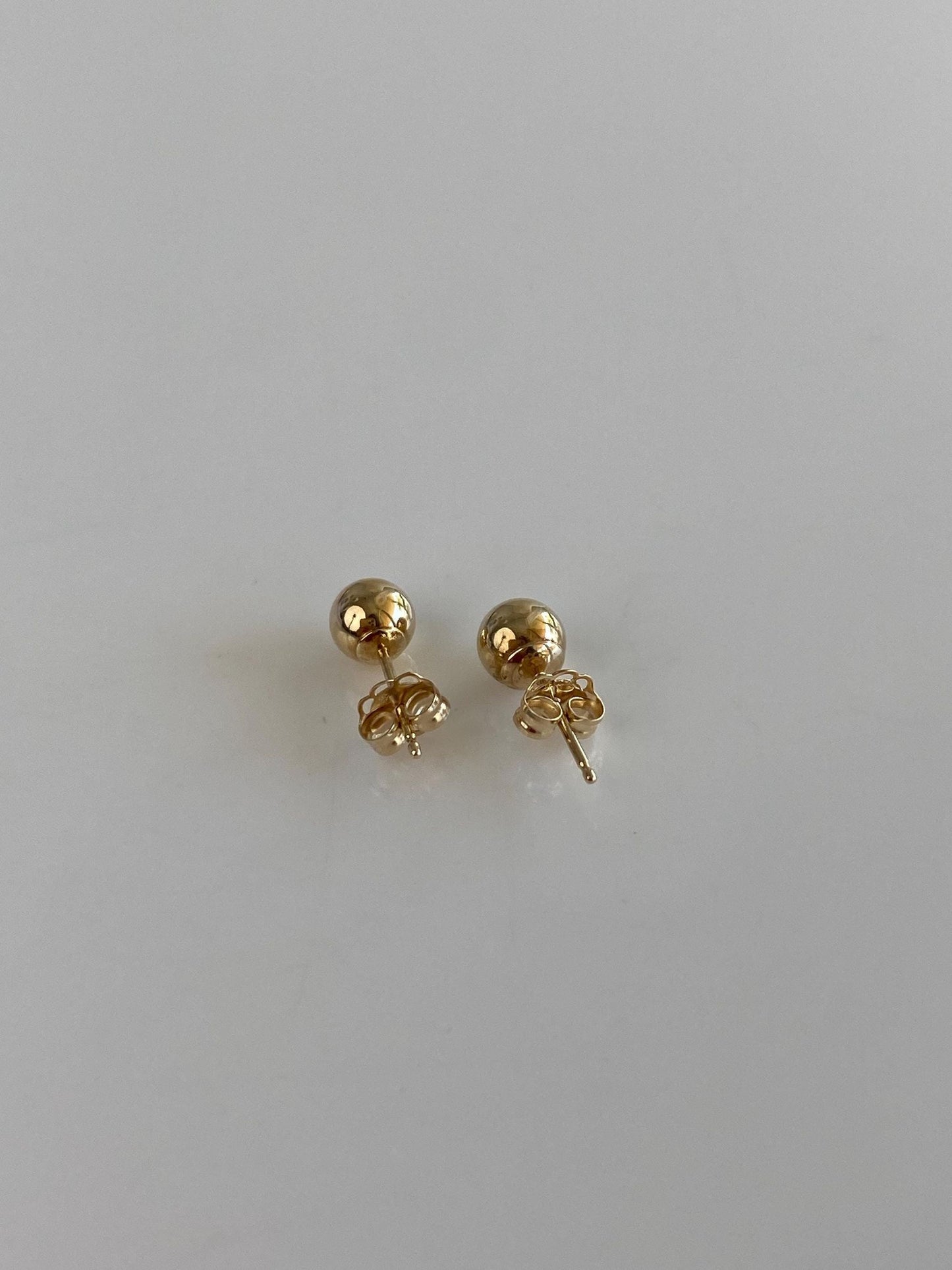 Vintage 14k Yellow Gold Ball Stud Earrings