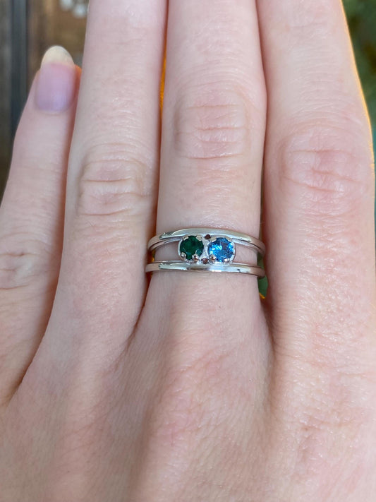 Vintage Solid 14k White Gold Topaz Green Spinel Ring Band - Size 6.25