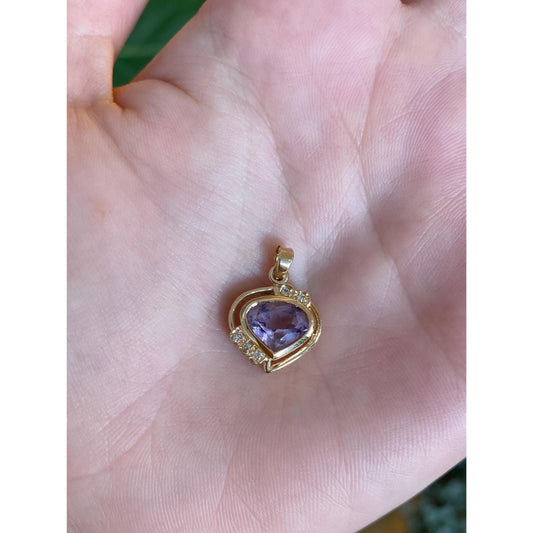 Vintage Solid 14k Yellow Gold Diamond Amethyst Charm