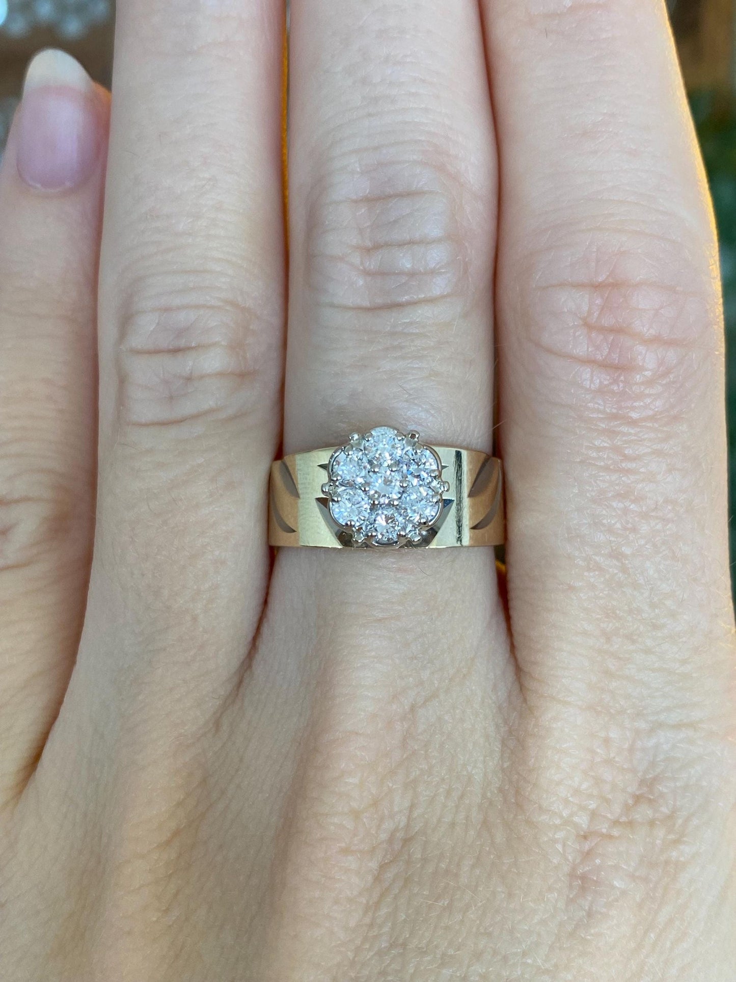 Vintage Solid 14k White & Yellow Gold Diamond Cluster Diamond Cut Ring - Size 7